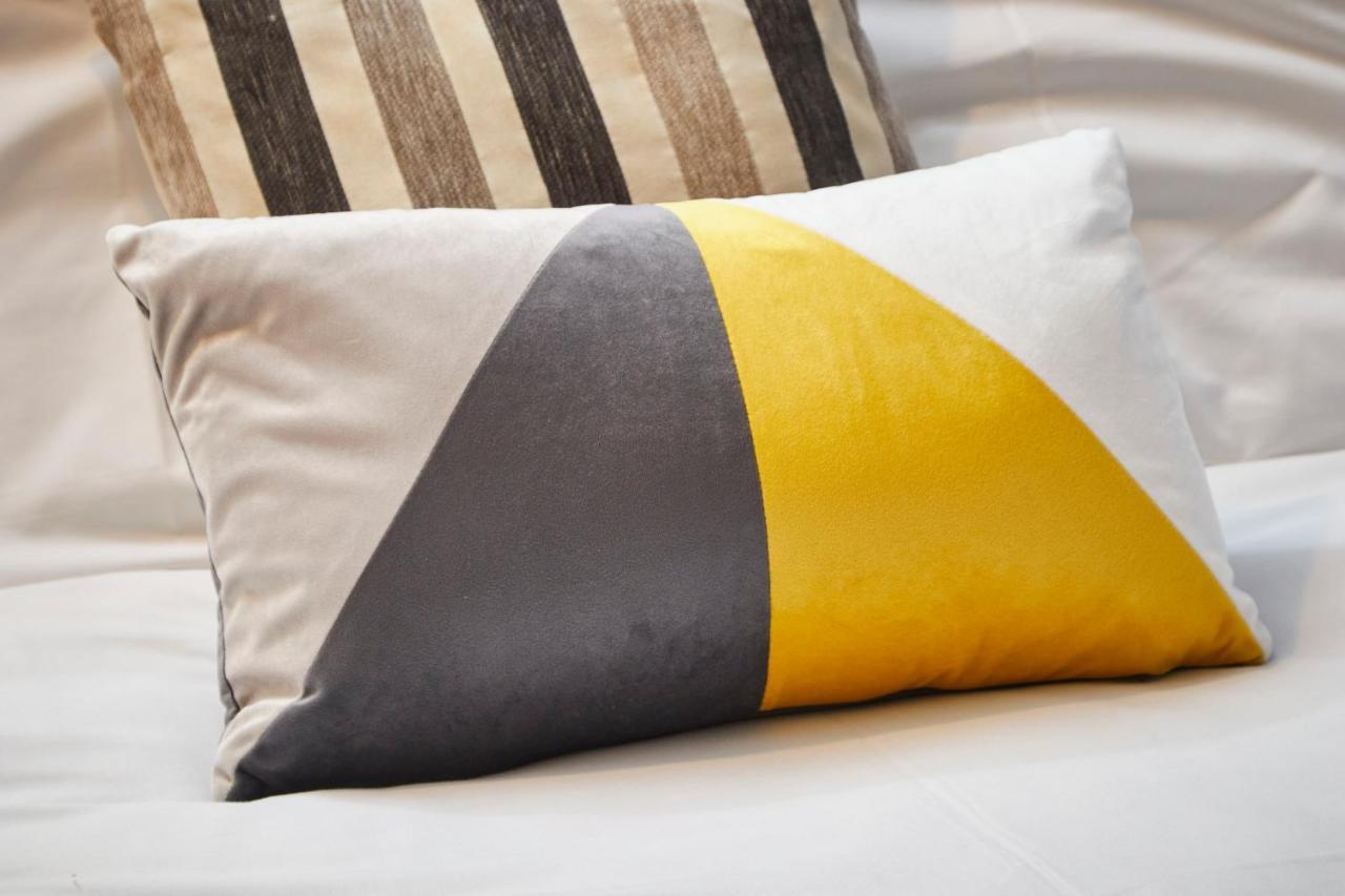 Stylish Manchester Gem - Sleeps 10! Exteriör bild