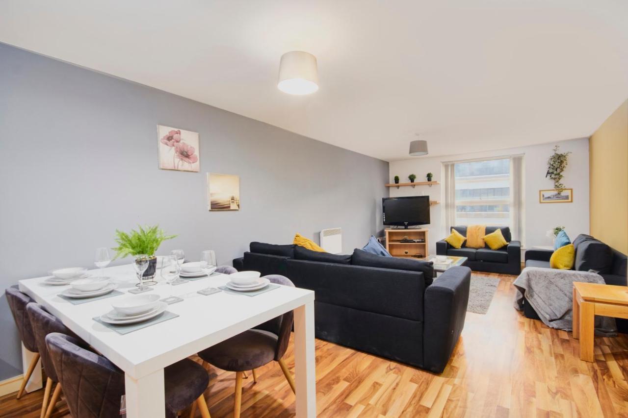 Stylish Manchester Gem - Sleeps 10! Exteriör bild