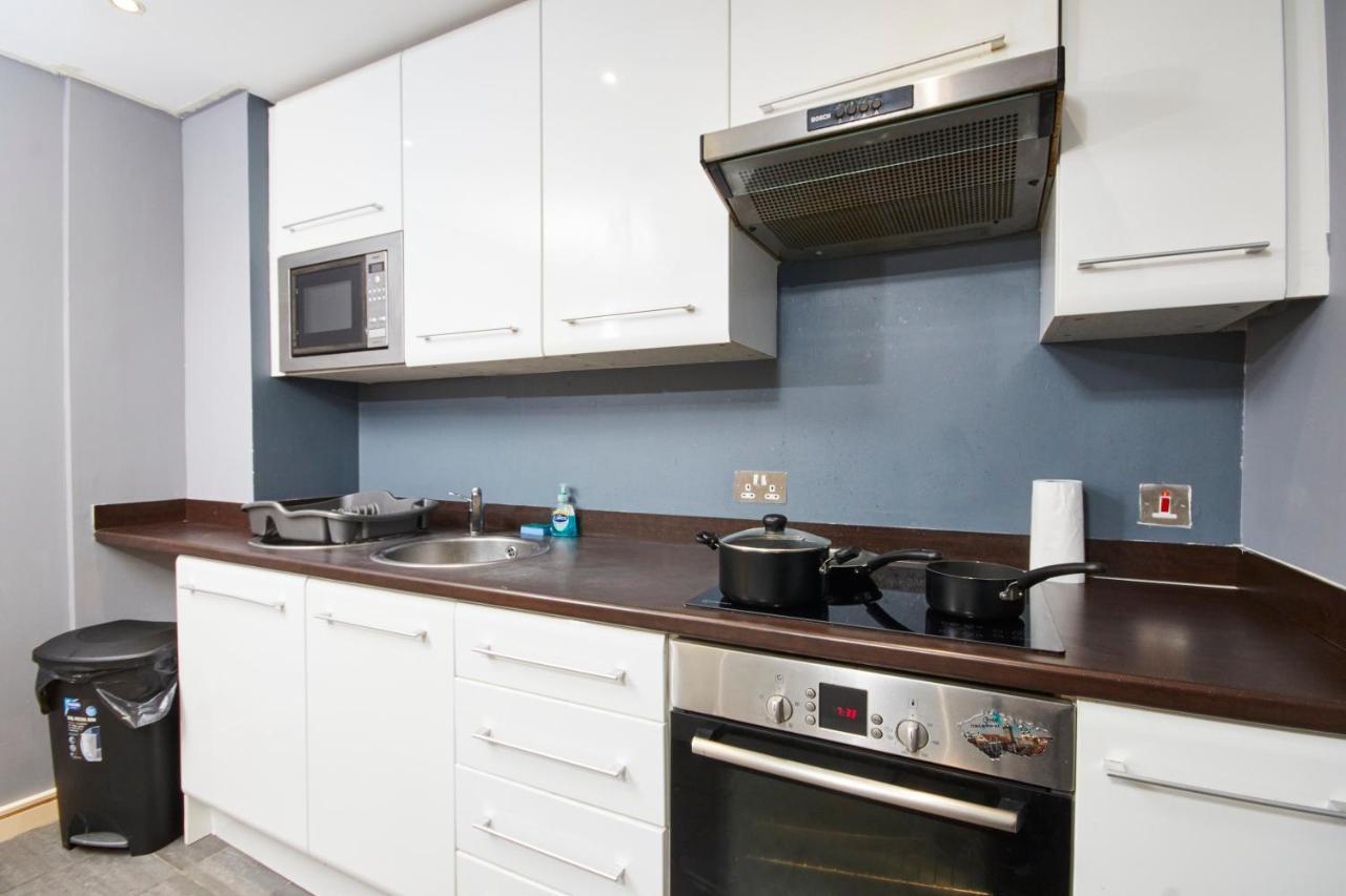 Stylish Manchester Gem - Sleeps 10! Exteriör bild