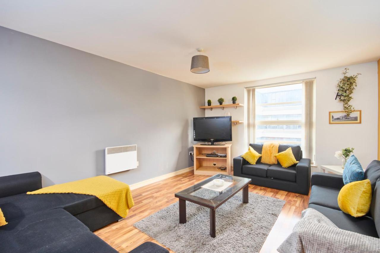 Stylish Manchester Gem - Sleeps 10! Exteriör bild